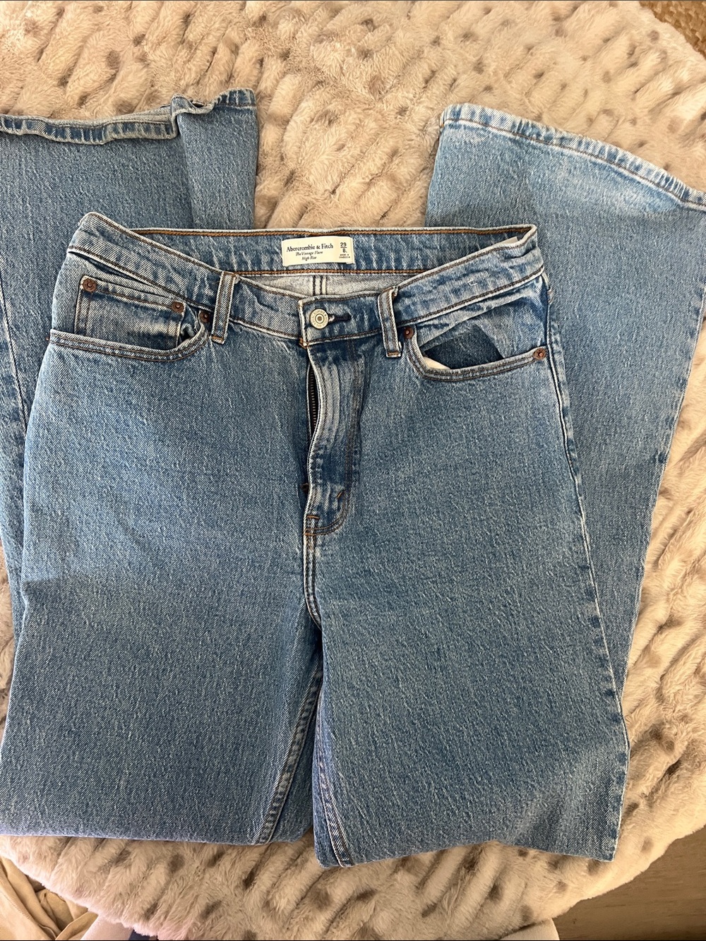 Abercrombie & Fitch Women's Light Blue Straight Leg Jeans